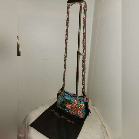 MARY FRANCES Beaded Embellished Clamshell Purse Crossbody Bag EUC - Picture 3 of 16